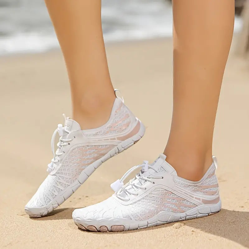 Women’s Lightweight Athletic Shoes